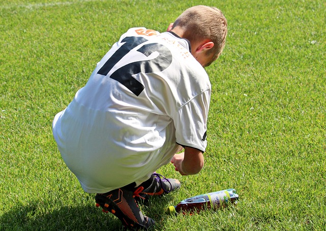 热刺被动防守导致失误